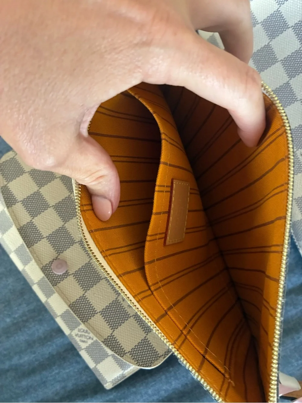 Limited Edition LV MM Neverfull with Pouch and FREE Wallet